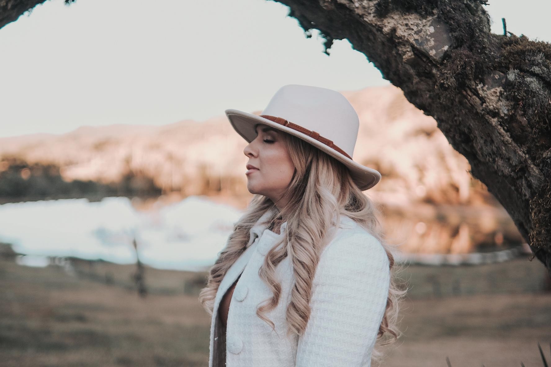 A cantora e compositora Fernanda Martell. Foto: Bruna Maximiliano.