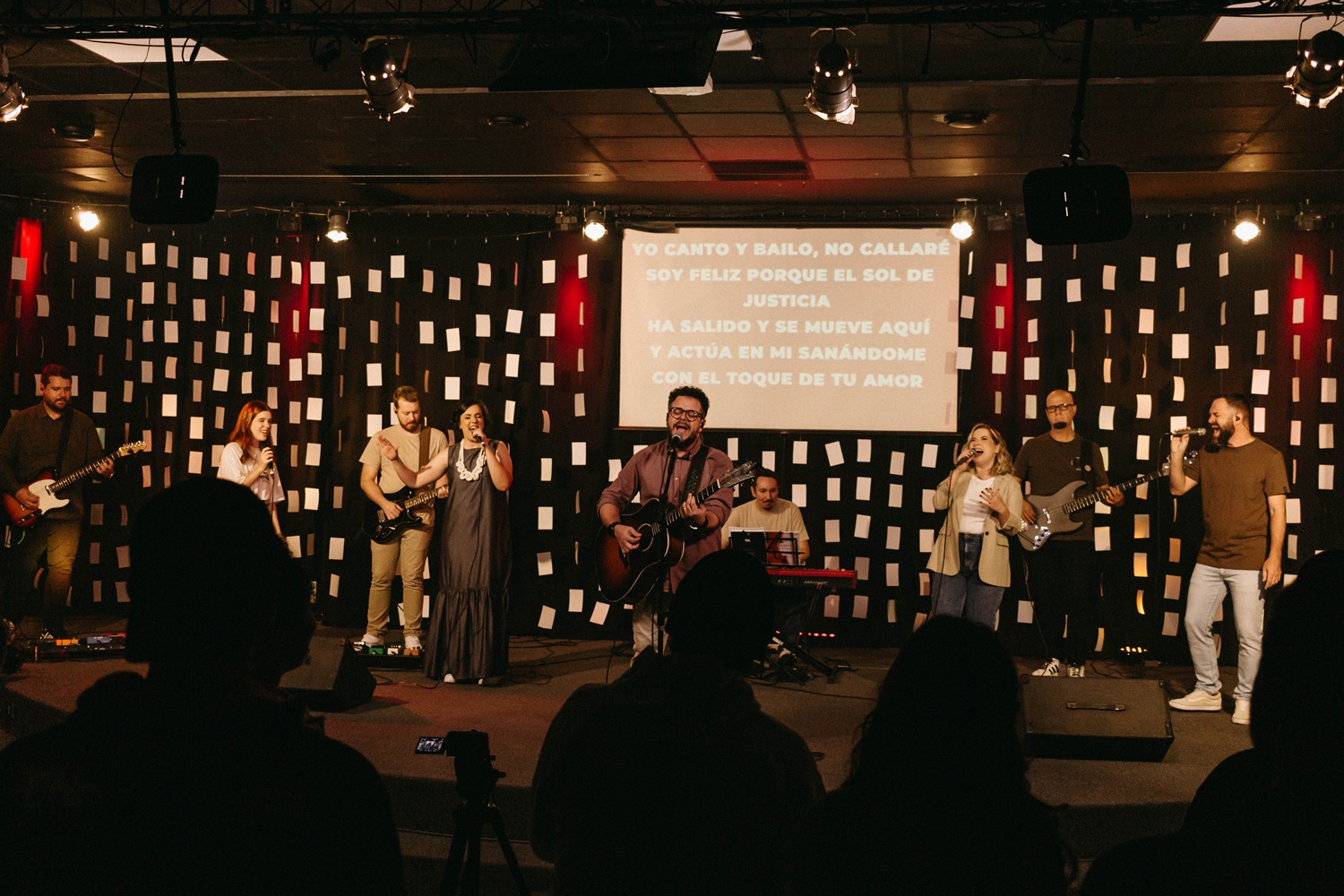 O cantor Carlinhos Falsetti. Foto Divulgação.